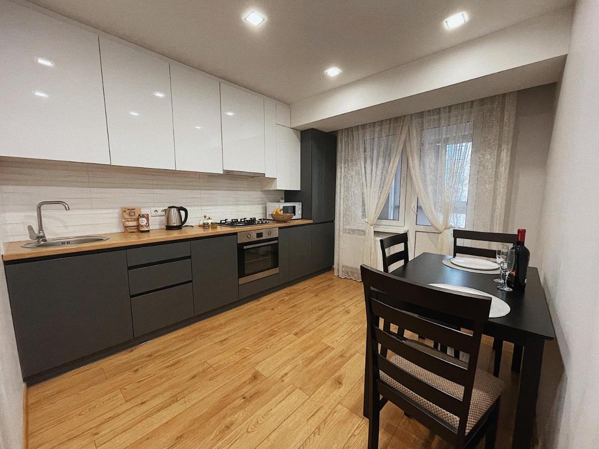 צ'יסינאו Miadema Apartments מראה חיצוני תמונה